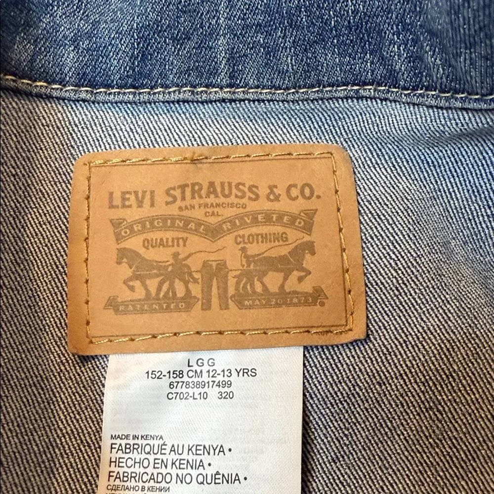 Levi's Big Boys Denim‎ Trucker Jacket Size Large 12-13 NWT Fall Fashion